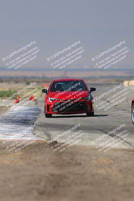 media/Sep-20-2025-Extreme Speed (Sat) [[1fcc23683c]]/Orange (Mid Intermediate)/Session 2 (Sunrise)/